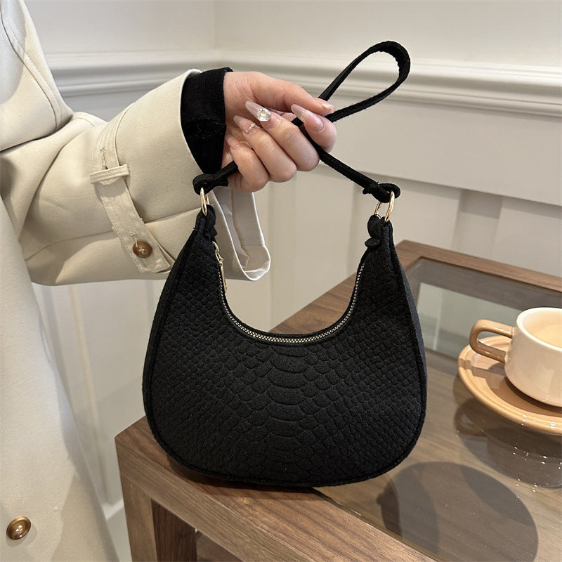 Women's Underarm Spring Fashion Portable Moon Minority Bags
