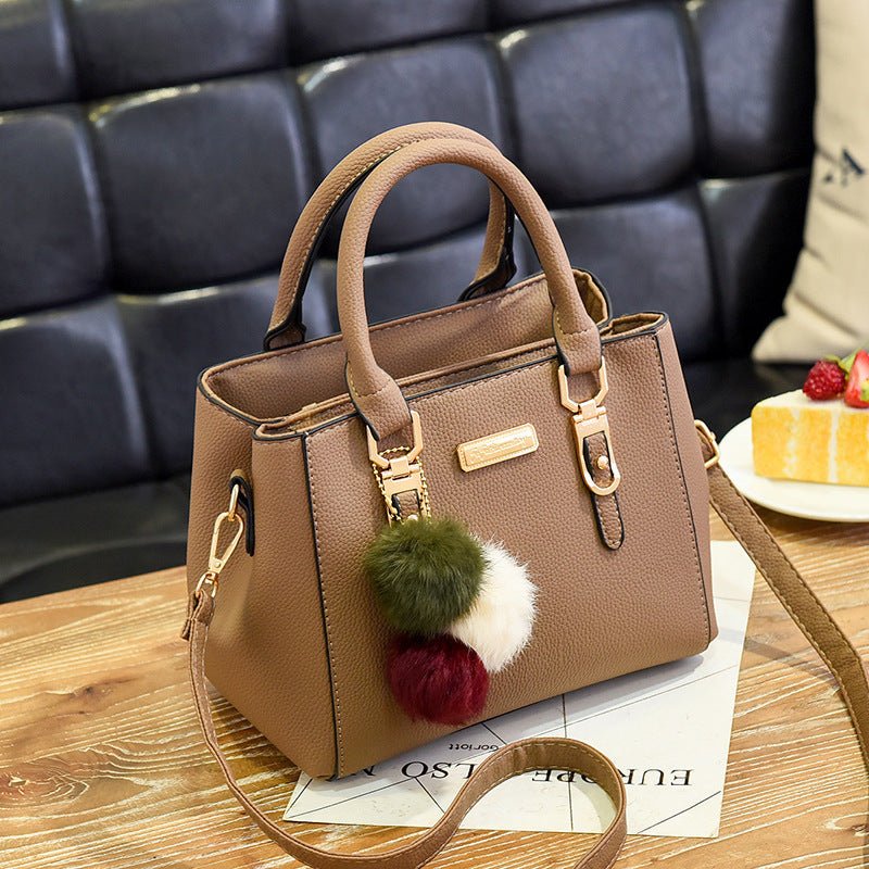Women's Fashion Large Capacity Fur Ball Crossbody Bags