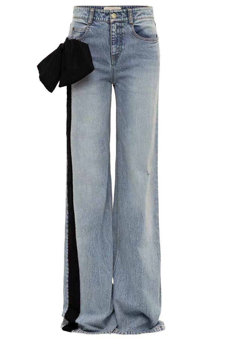 Women's Fashion Temperament Slim Fit Slimming Casual Jeans