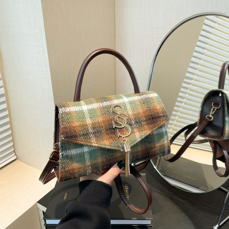 Women's Plaid Tassel Winter Simple Fashionable Western Shoulder Bags