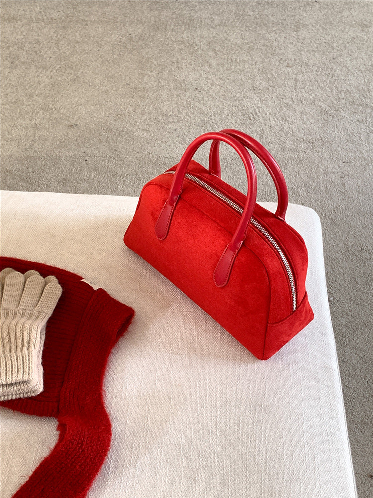 Women's Large Capacity Niche Retro Plush Hand Handbags