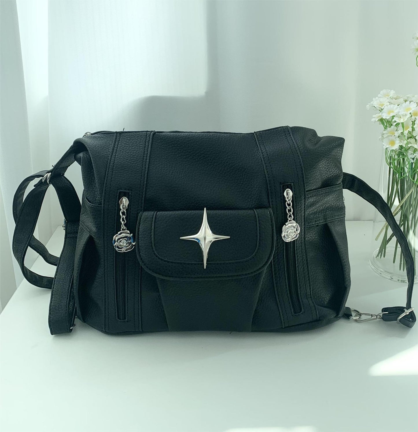 Korean Style Simple Personalized Class Commuter Bags