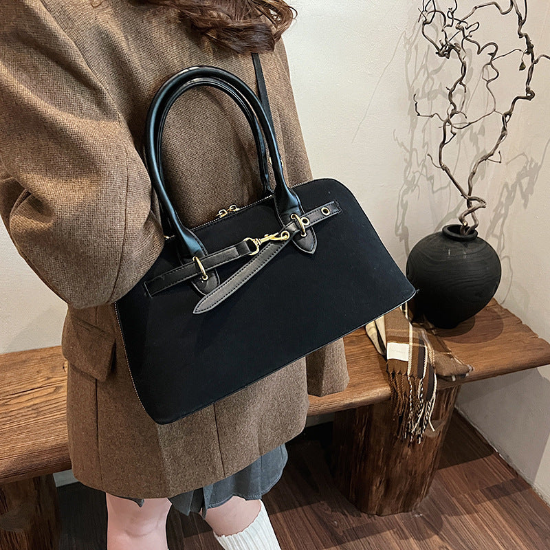 Women's Niche High-grade Hand Bowling Retro Fashion Shoulder Bags