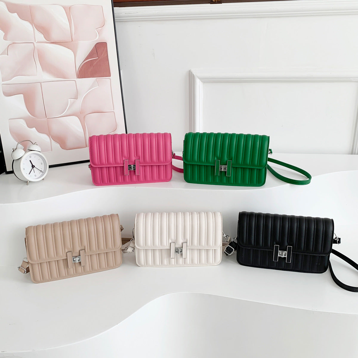 Women's Commuter Sewing Line High-grade Chain Portable Crossbody Bags
