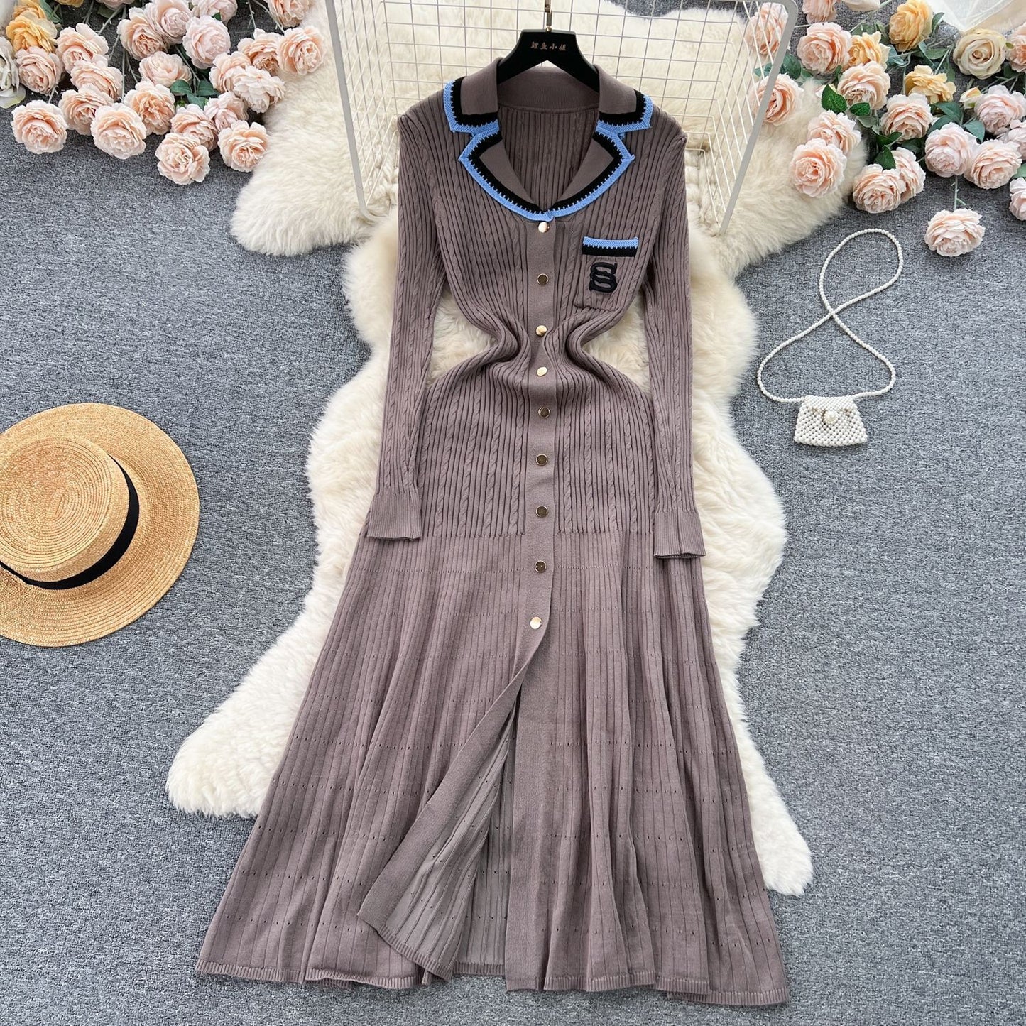 Contrast Color Lapels Knitted Dress Letter Dresses