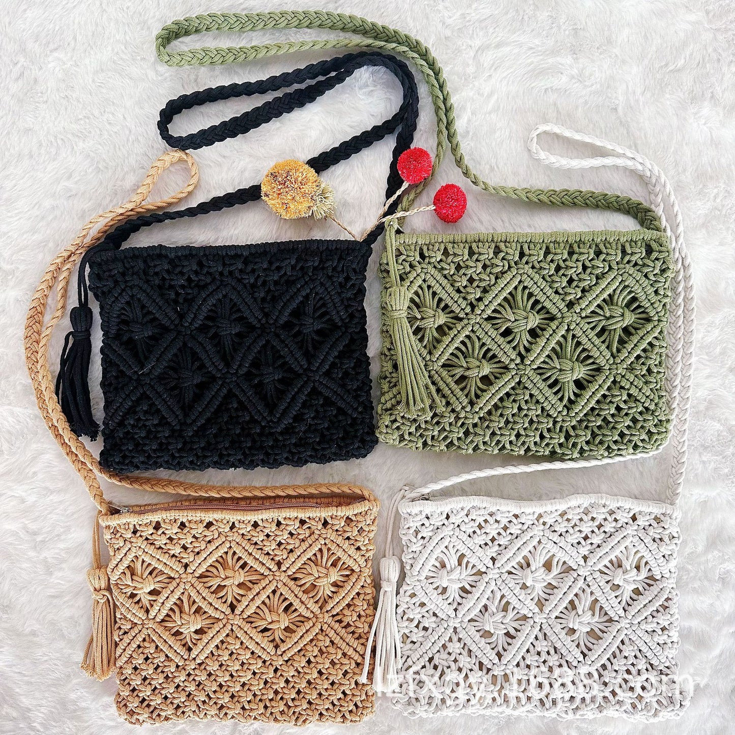 Women's Retro Handmade Vacation Beach Cotton String Long Shoulder Bags