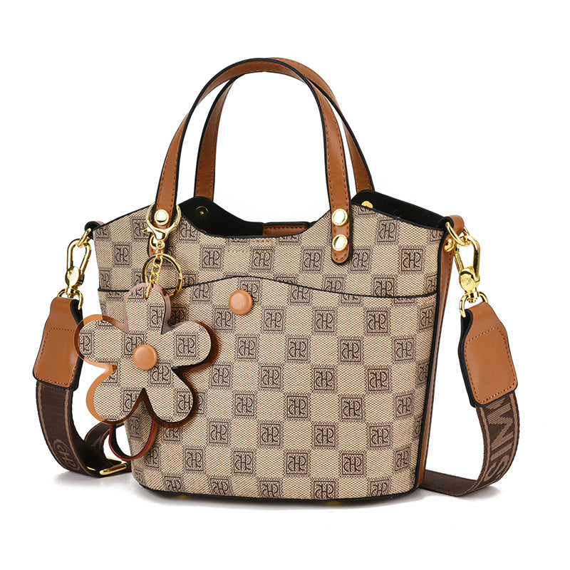 Women's Fashionable Large Capacity Vegetable Basket High Shoulder Bags
