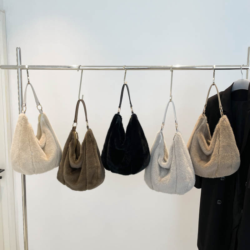 Women's Furry Design Fluff Underarm Trendy Dumpling Shoulder Bags