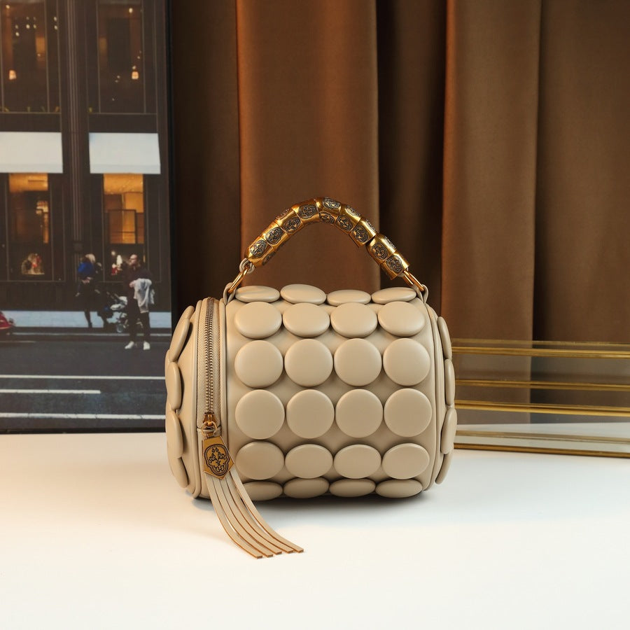 Women's Three-dimensional Polka Dot Decoration Round Handbags