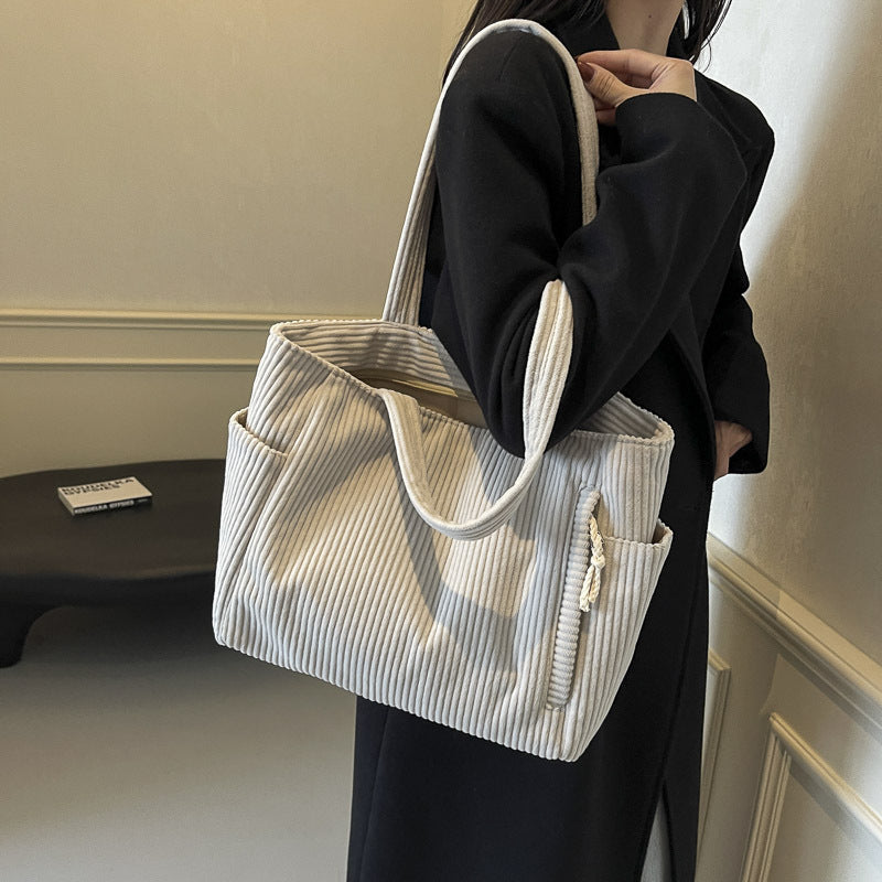 Women's Autumn Versatile Large Capacity Retro Simple Shoulder Bags