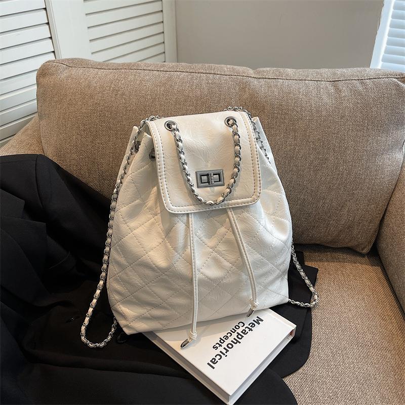 Women's High-grade Sier Fashion Rhombus Chain Backpacks