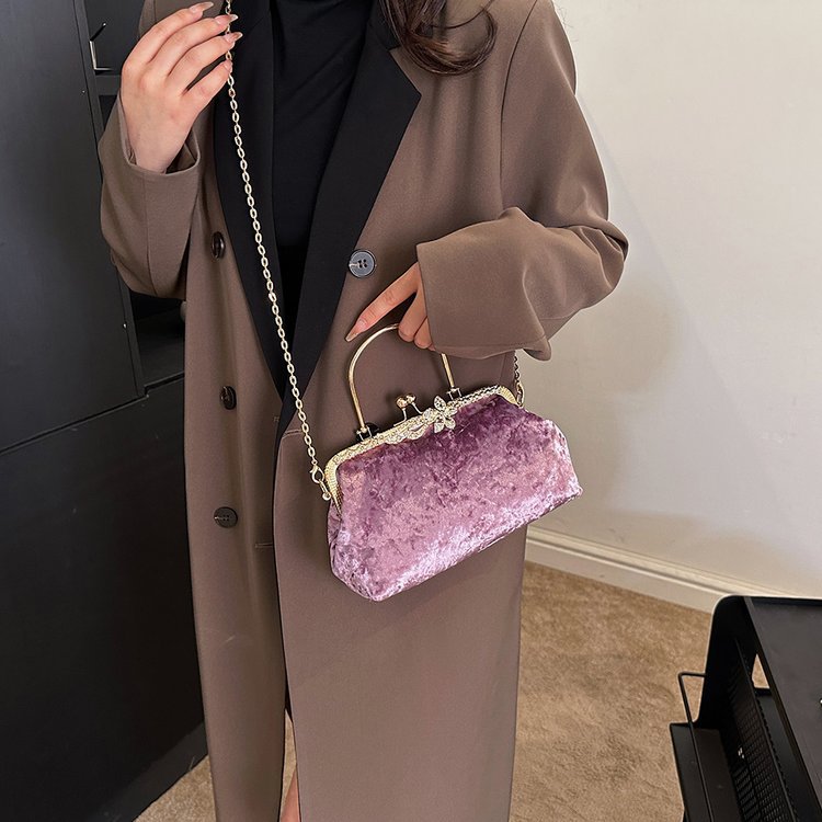 Women's Veet Portable Fashion Clip Chain Dinner Evening Bags