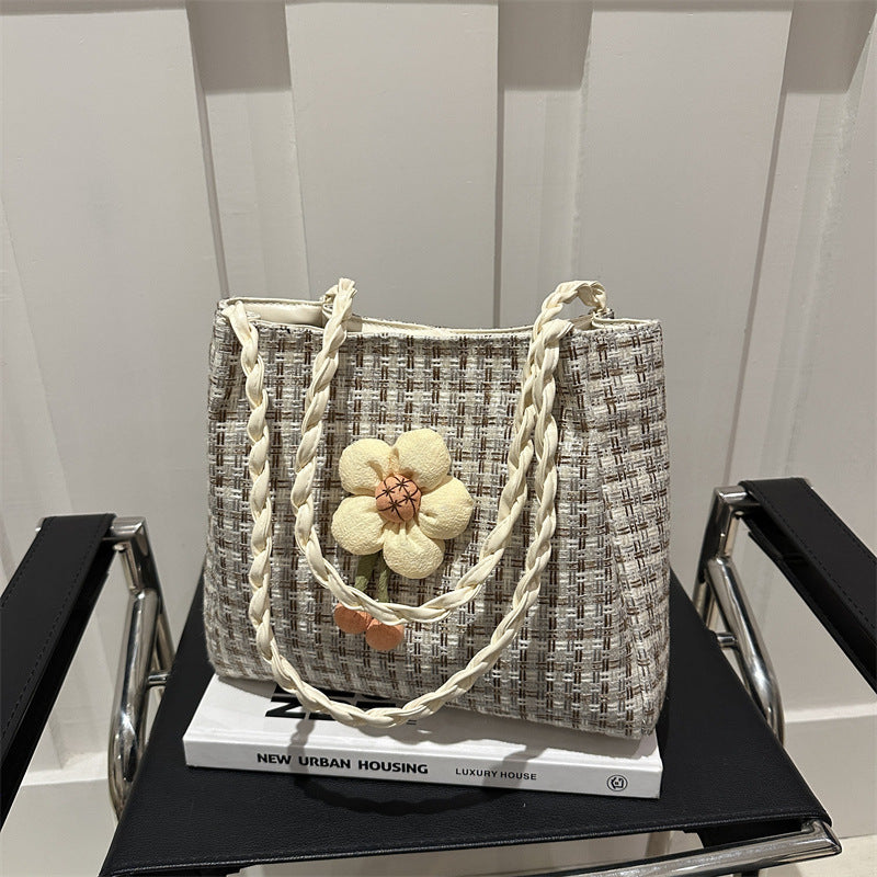 Women's Woven Straw Large Capacity Summer Portable Shoulder Bags
