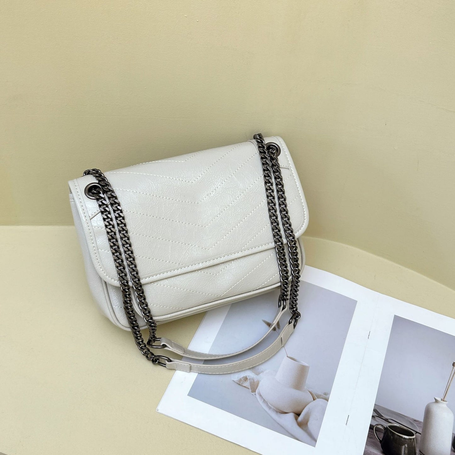 Women's Forest Genuine Leather Chain Large Capacity Crossbody Bags