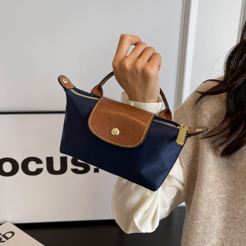 Women's Niche Mini Portable Dumpling High-grade Nylon Crossbody Bags