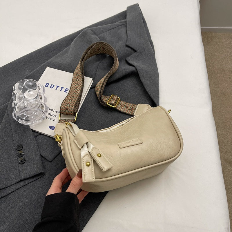 Women's High Sense Retro Popular Wide Strap Shoulder Bags
