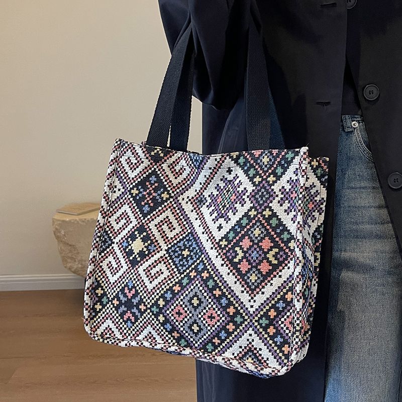 Women's Large Capacity Ethnic Style Canvas Hand-woven Bags