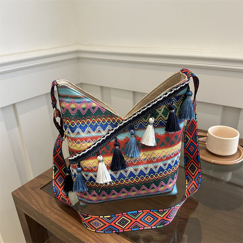 Women's Simple Artistic National Style Tassel Large Crossbody Bags