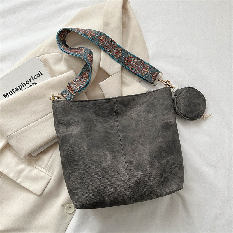 Large Capacity Fashion Retro Commuter Wide Strap Tote Bags