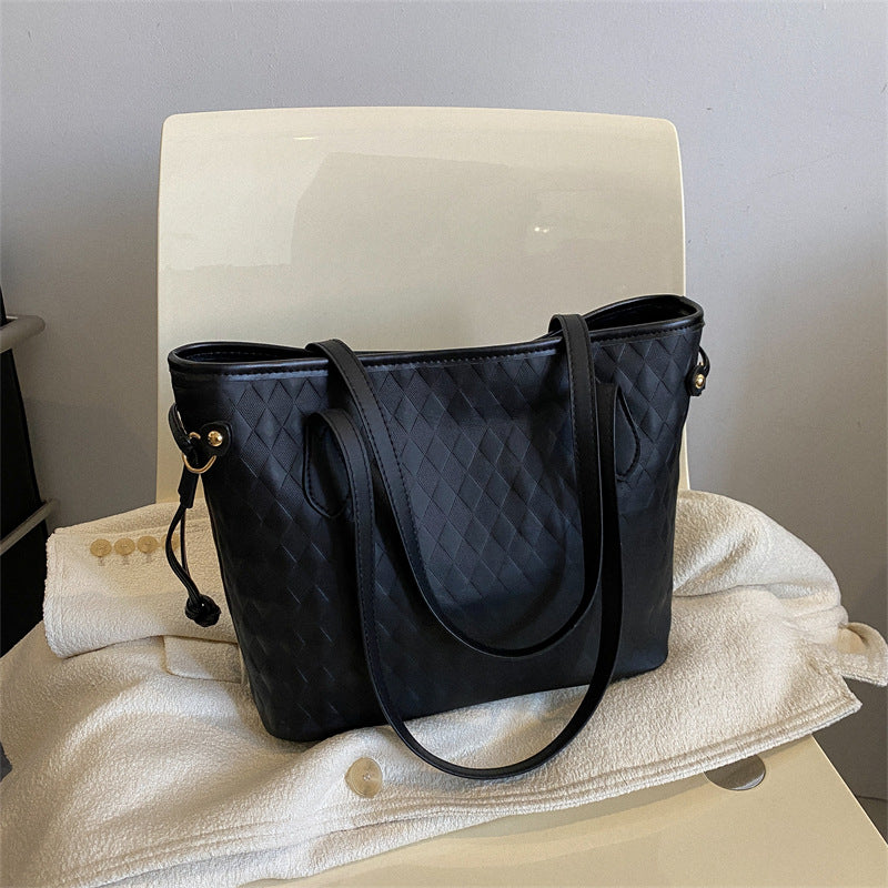 Women's Korean Style Commute Minimalist Retro Solid Shoulder Bags