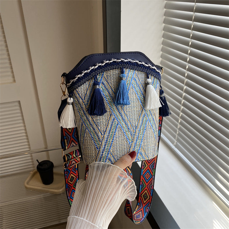 Women's Korean Fashion Artistic Ethnic Style Tassel Shoulder Bags