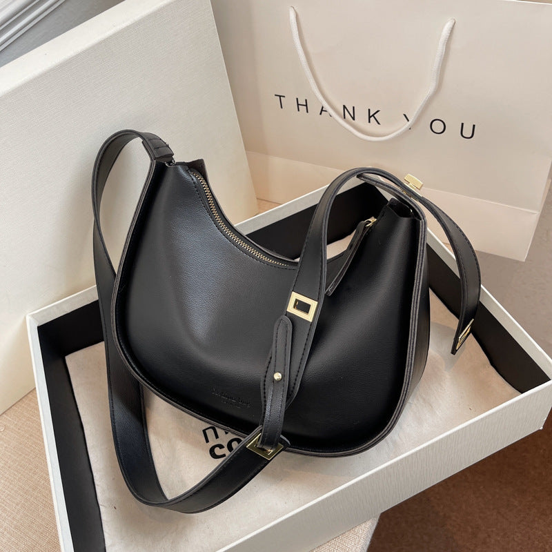 Women's High Sense Versatile Winter Retro Fashion Shoulder Bags