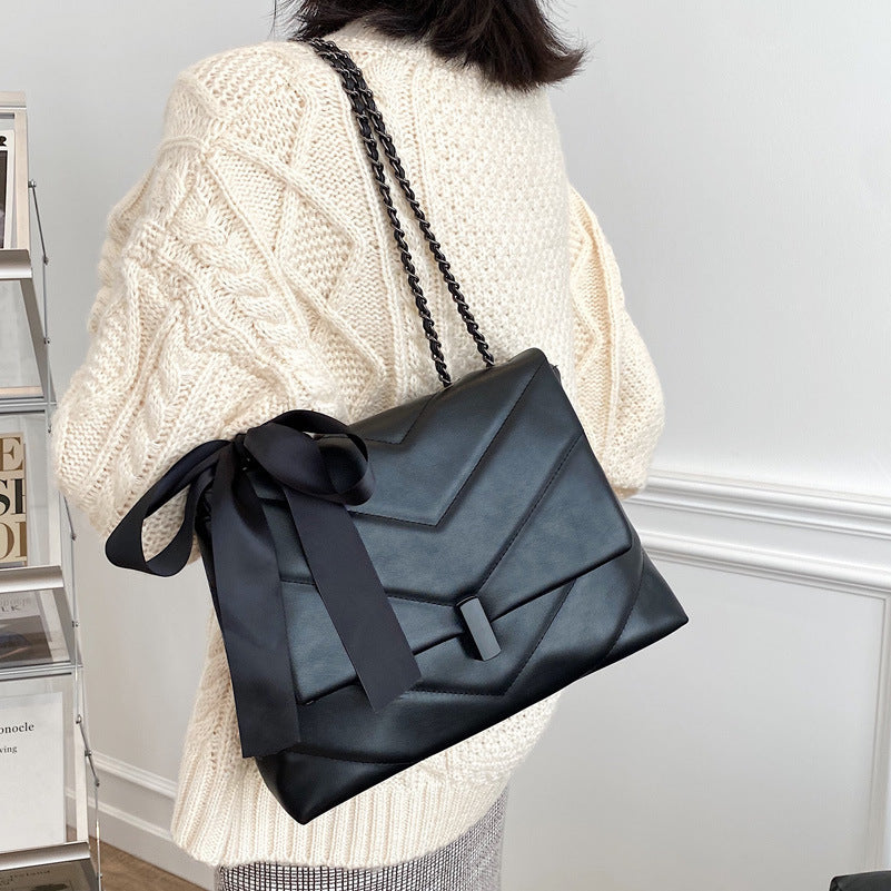 Women's Fashionable Large Capacity Diamond Lattice Soft Crossbody Bags