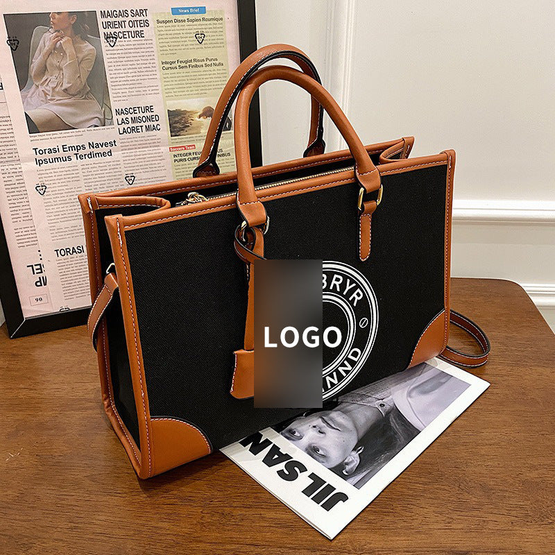 Women's Large Capacity Portable Retro Trendy Printed Shoulder Bags