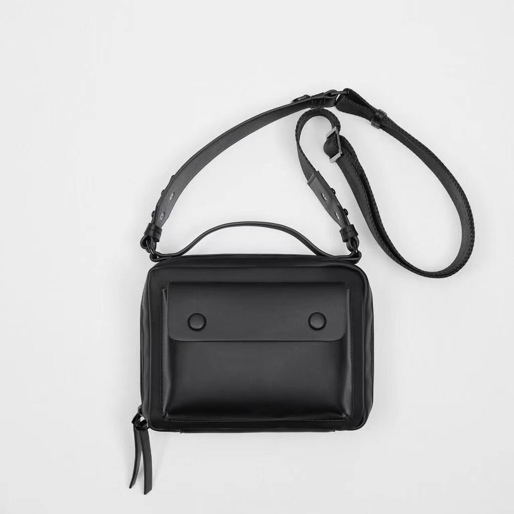 Men's New Simple Fashion Color Matching Small Square Bags