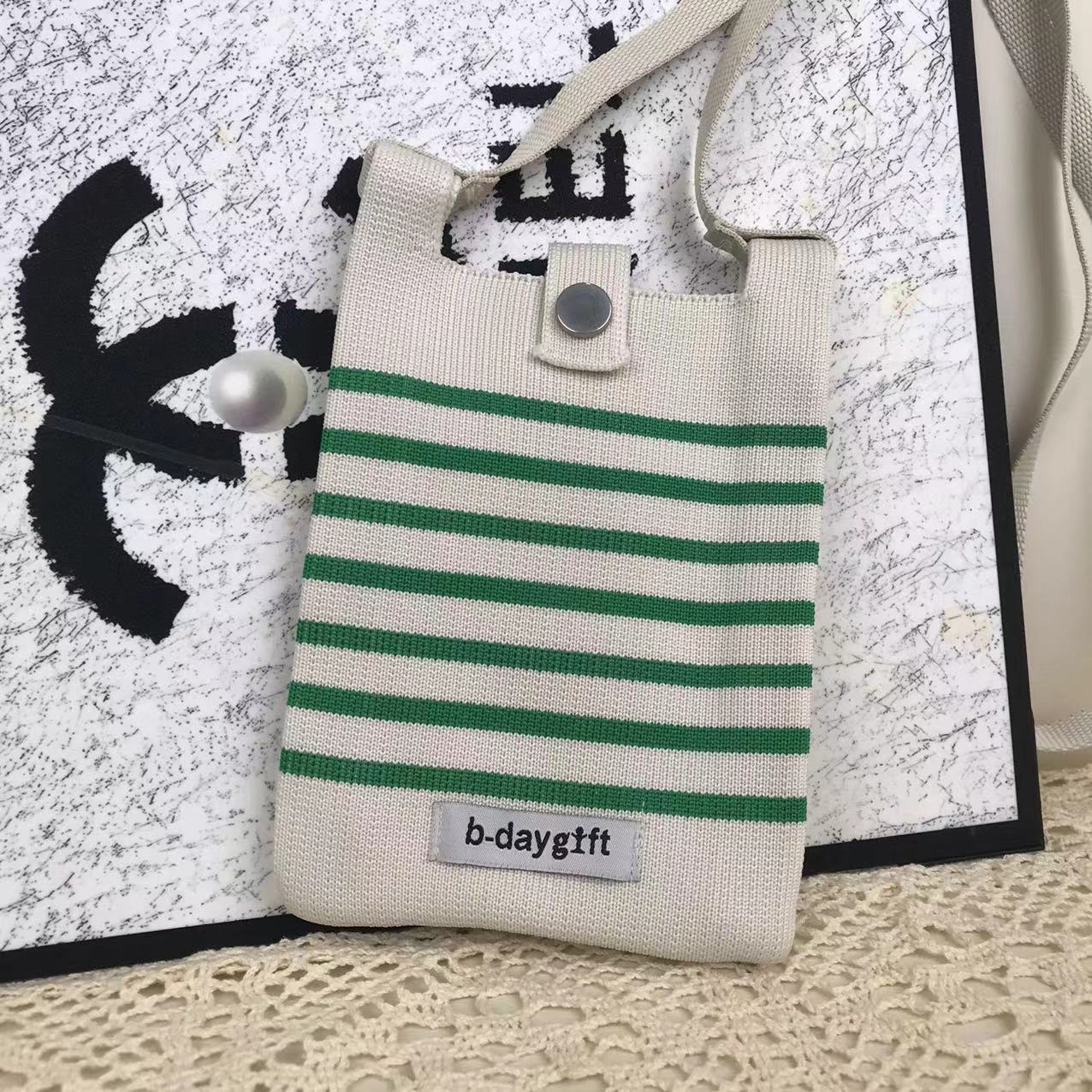 Women's Spring Simple Striped Knitted For Summer Coin Purses