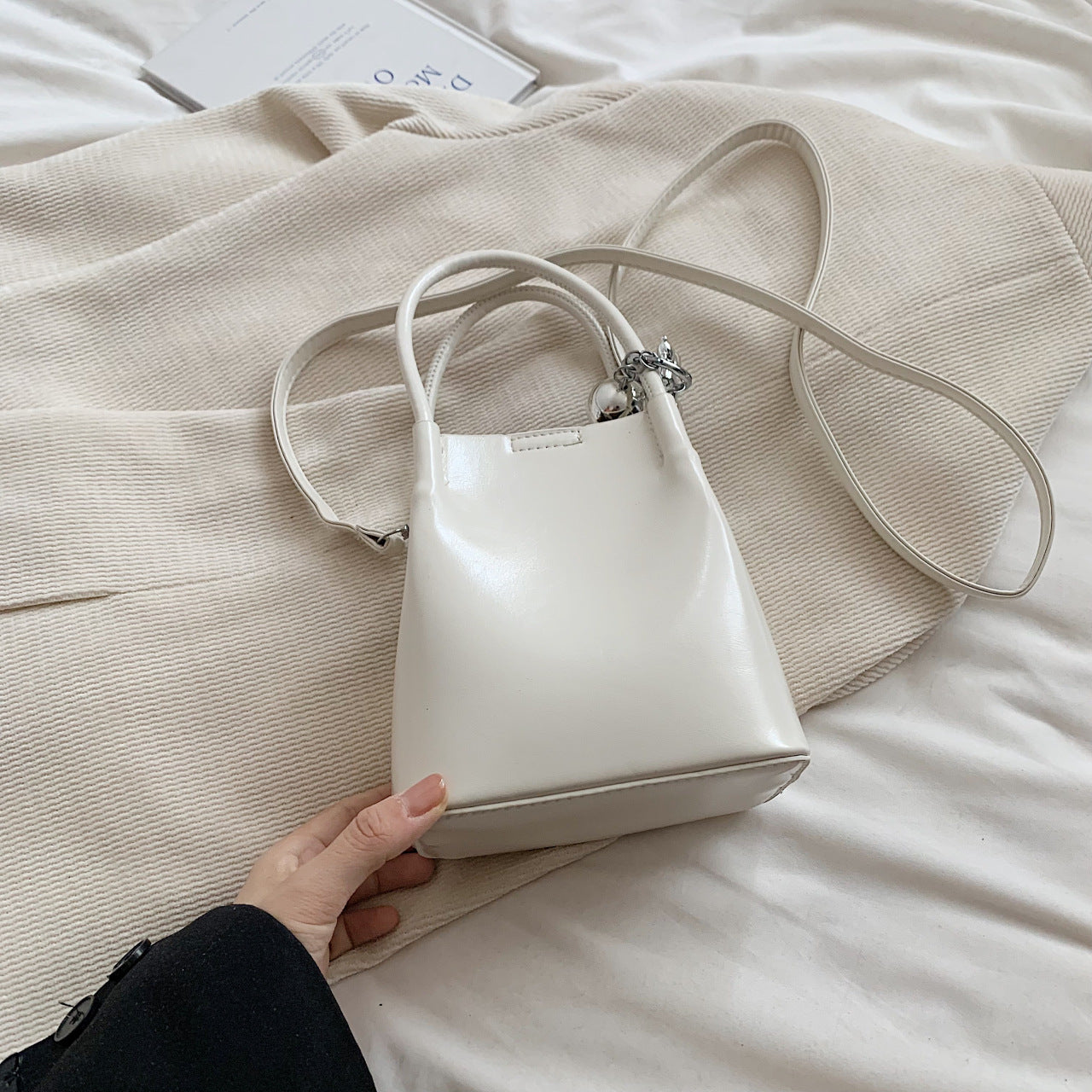 Women's Fashion Hand Holding Summer Trendy Simple Shoulder Bags