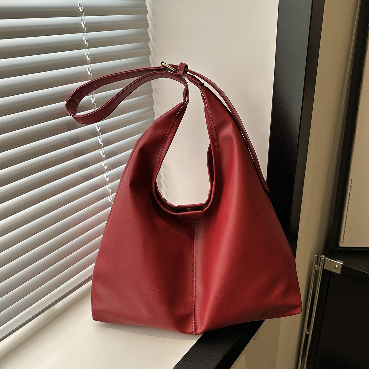 Women's Capacity Commuter Winter Popular Underarm Advanced Tote Bags