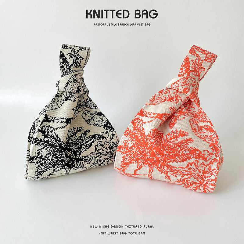 Korean Style Fashionable Coconut Knitted Large Shoulder Bags