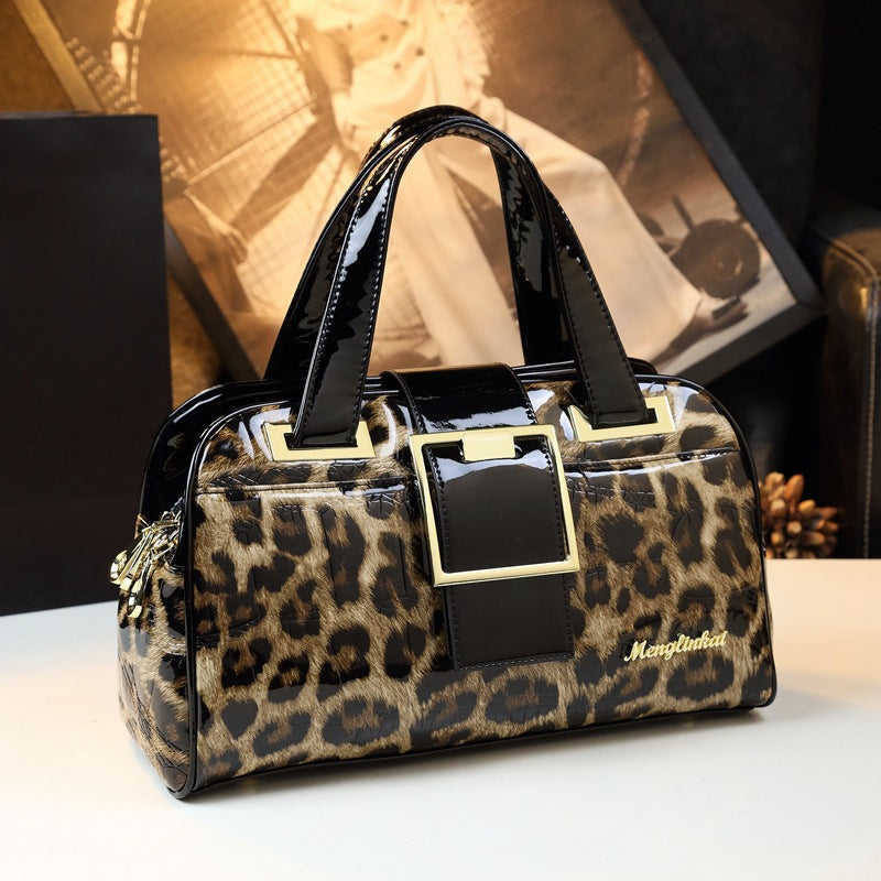 Large Capacity Lady Temperament Lightweight Mom Handbags