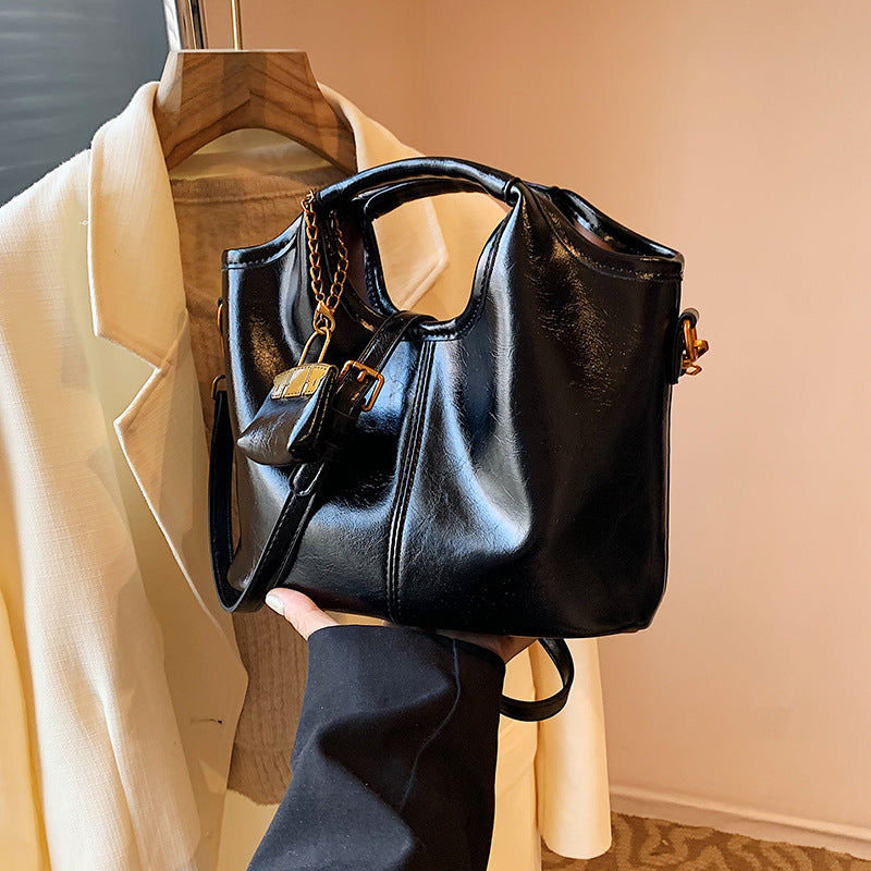 Women's Retro Minority Autumn High-grade Large Capacity Crossbody Bags