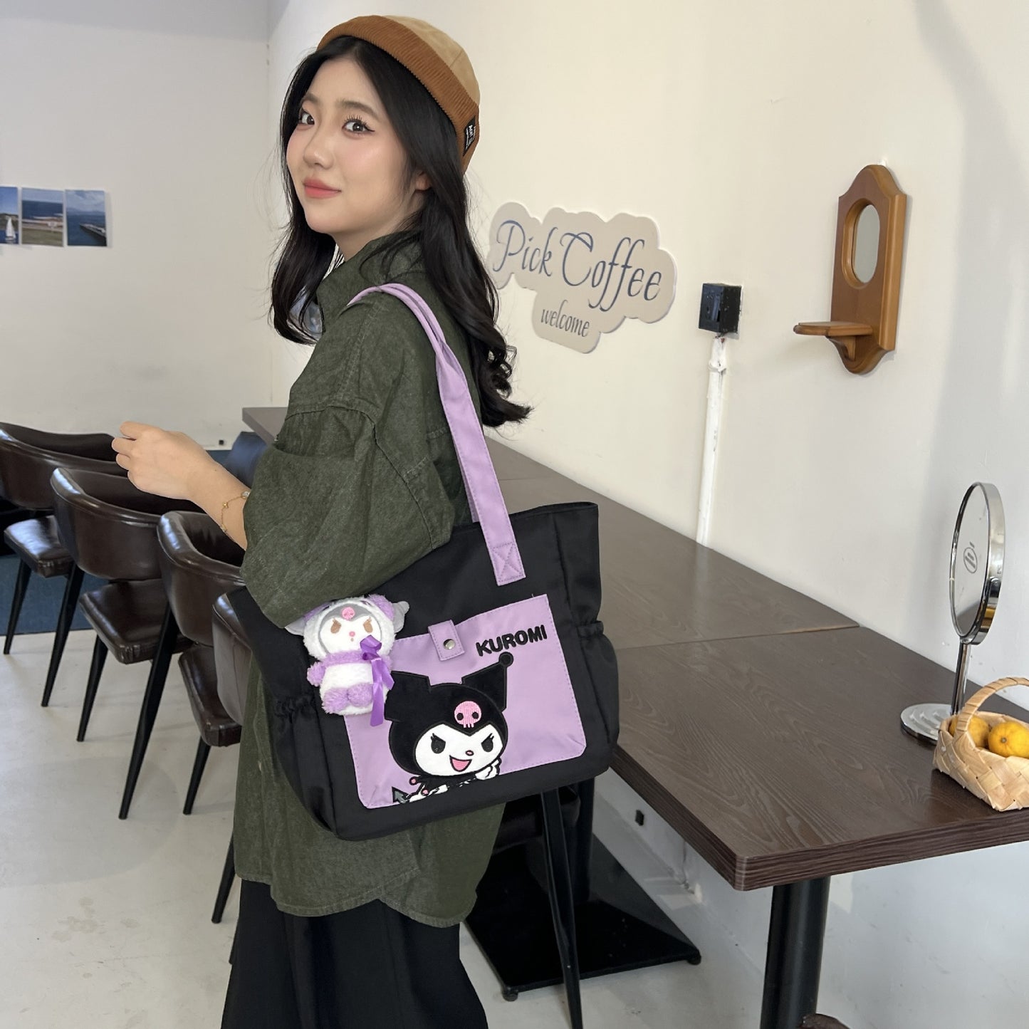 Women's High-grade Large Capacity Versatile Commuter Clow Shoulder Bags
