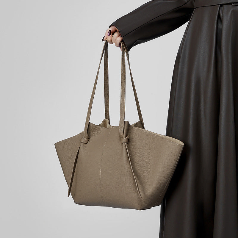 Women's Large Capacity Totes Genuine Leather Fashion Bat Commute Big Shoulder Bags