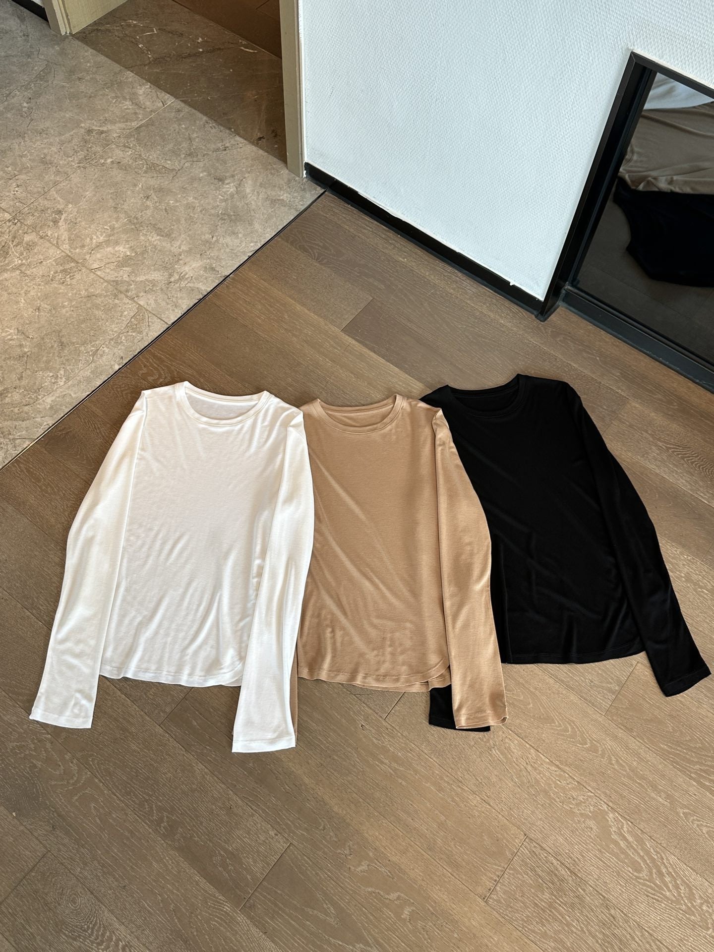 Women's Autumn Solid Color Soft Glutinous Round Blouses