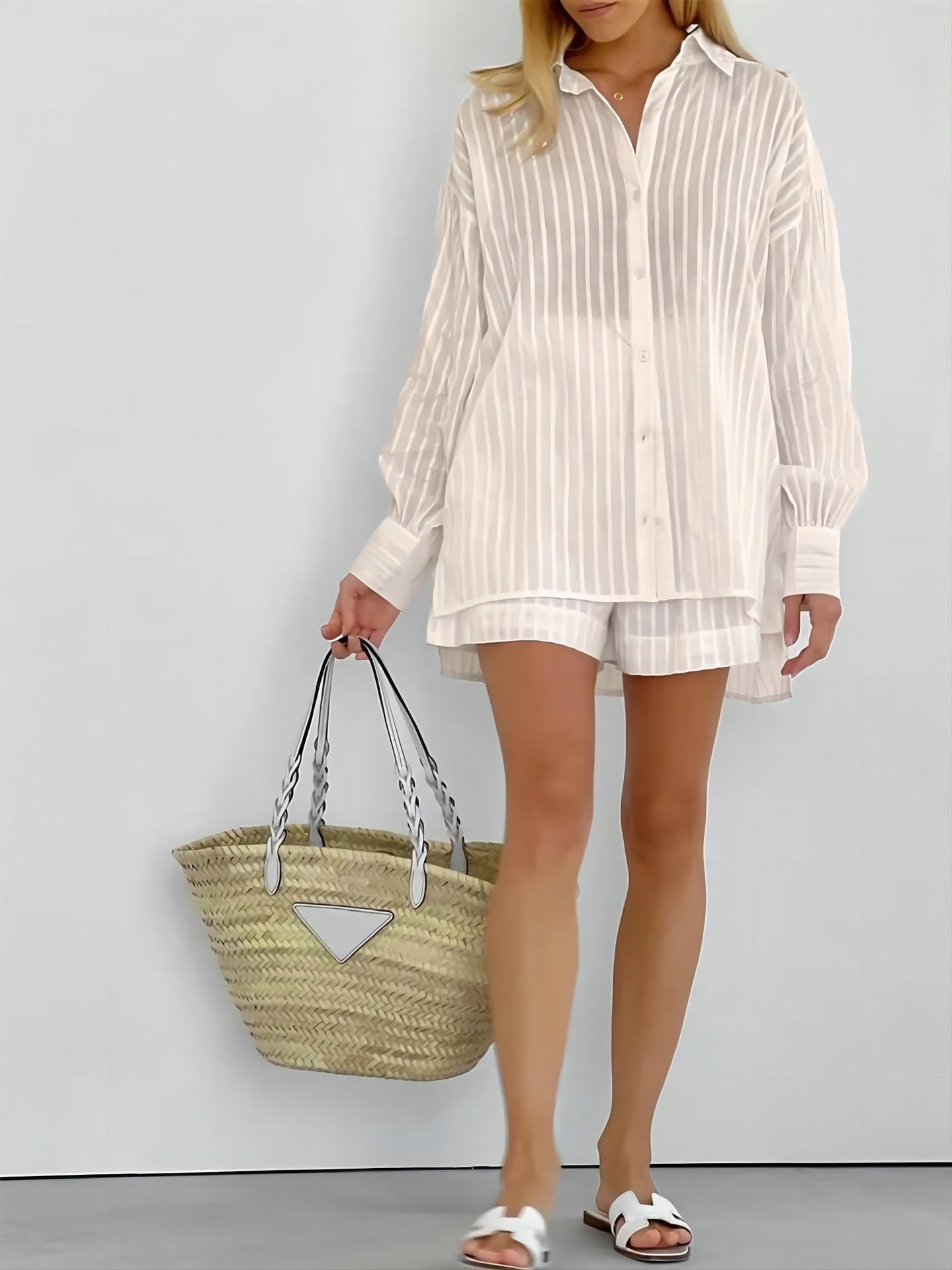 Women's Temperament Shirt Jacquard Striped Puff Sleeve Commuter Shorts