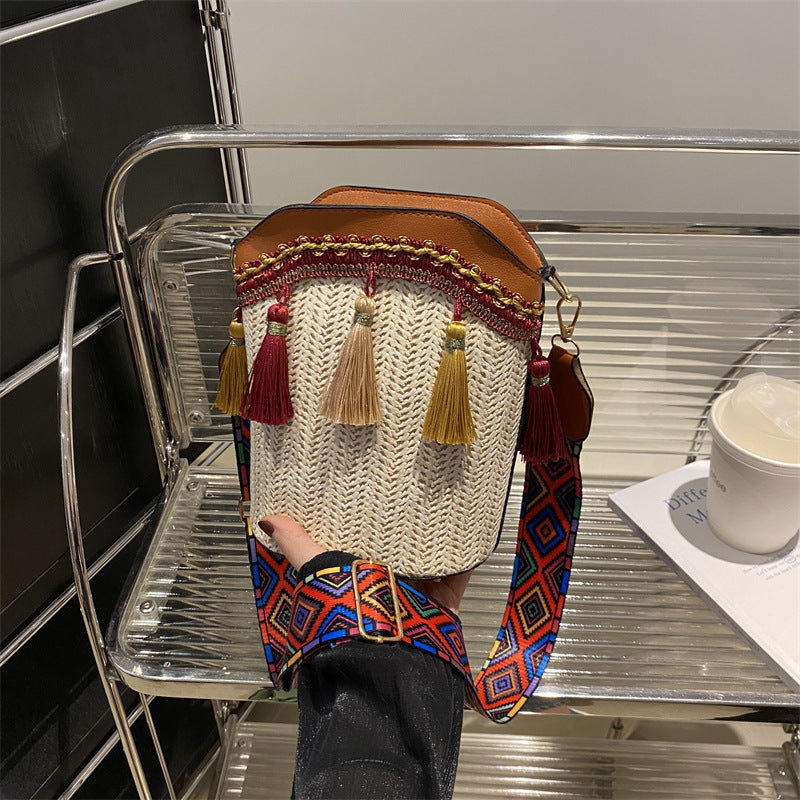 High-grade Female Ethnic Style Niche Woven Crossbody Bags