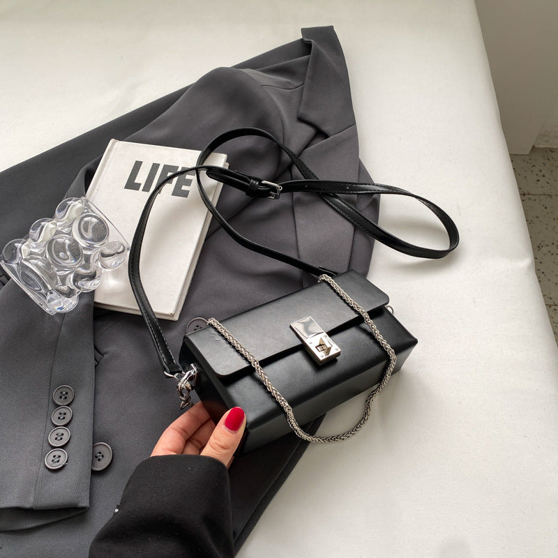 Women's Popular Fashionable Stylish Good Texture Chain Bags