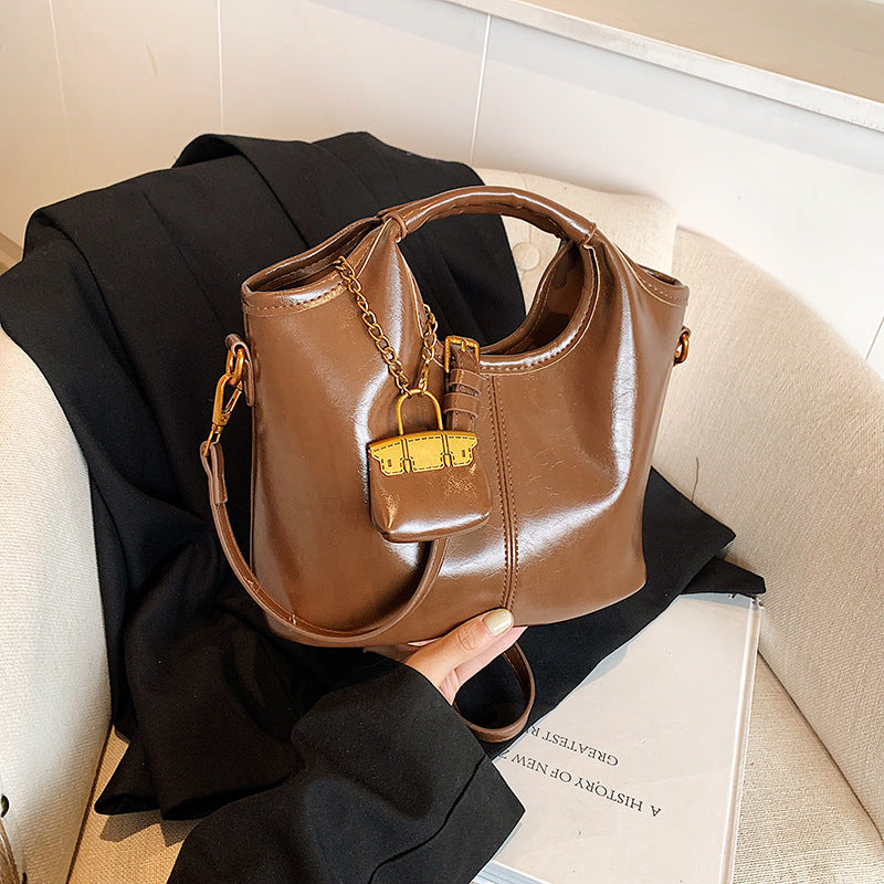 Women's Retro Minority Autumn High-grade Large Capacity Crossbody Bags