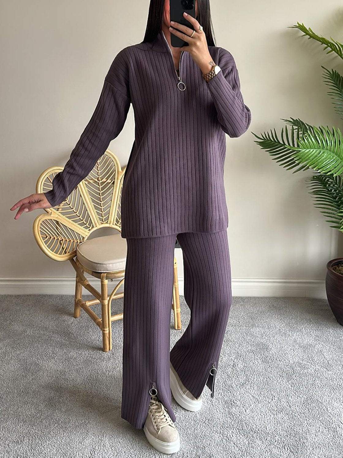 Women's Autumn Solid Color Zipper Knitting High Neck Suits