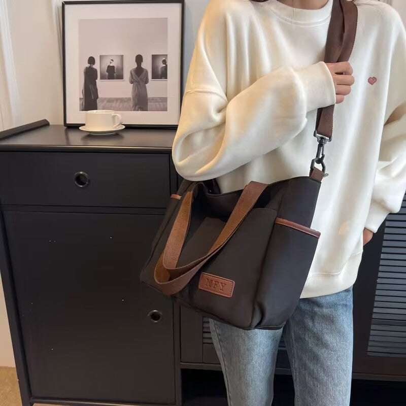 Women's Beautiful Large Underarm Capacity Simple Shoulder Bags