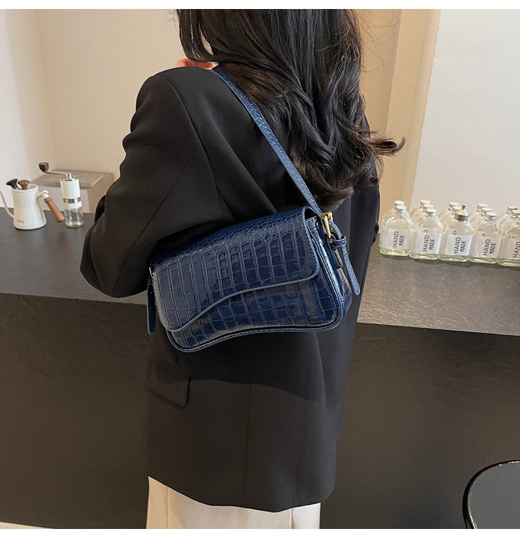 Women's Flip Magnetic Snap Commuting Fashion Simple Underarm Shoulder Bags