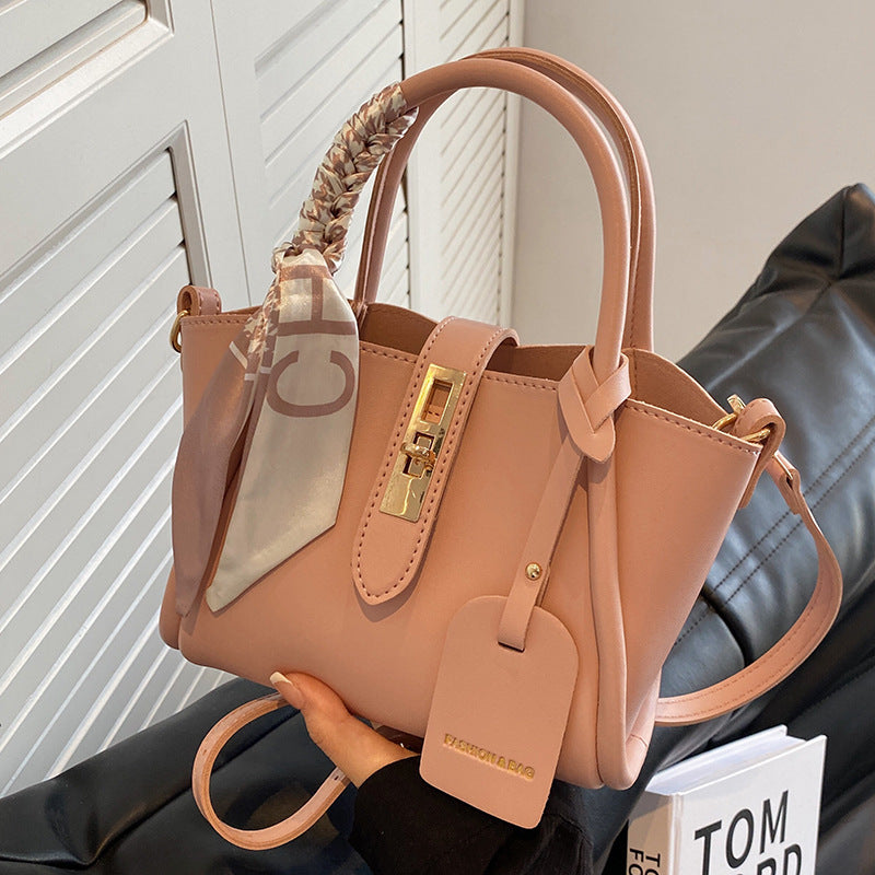 Women's High-grade Textured Popular Western Style Portable Crossbody Bags