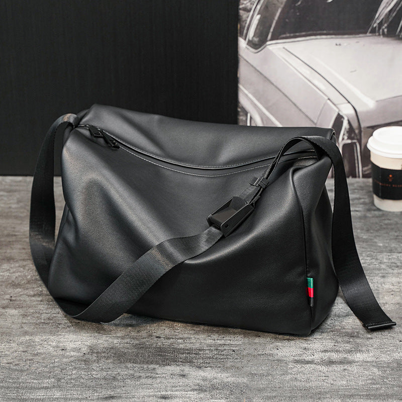 Men's Trendy Large Capacity Fashion Horizontal Short-distance Men's Shoulder Bags