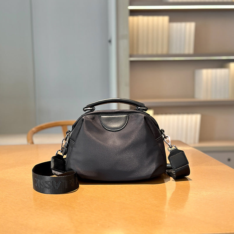 New Women's High-grade Niche Retro Fashion Crossbody Bags