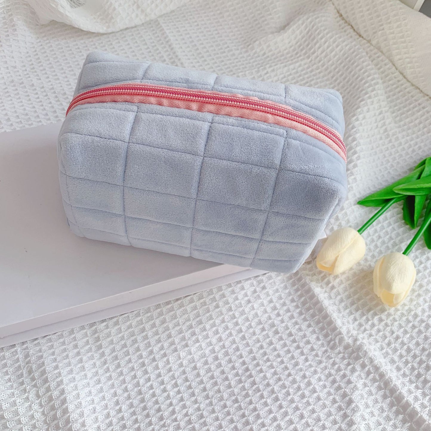 Flannel Plaid Decompression Pillow Convenient Storage Large Capacity Cosmetic Bags