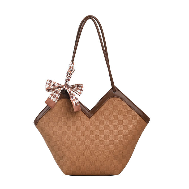 Women's High-grade Large Capacity Fashion Commuter Retro Tote Bags